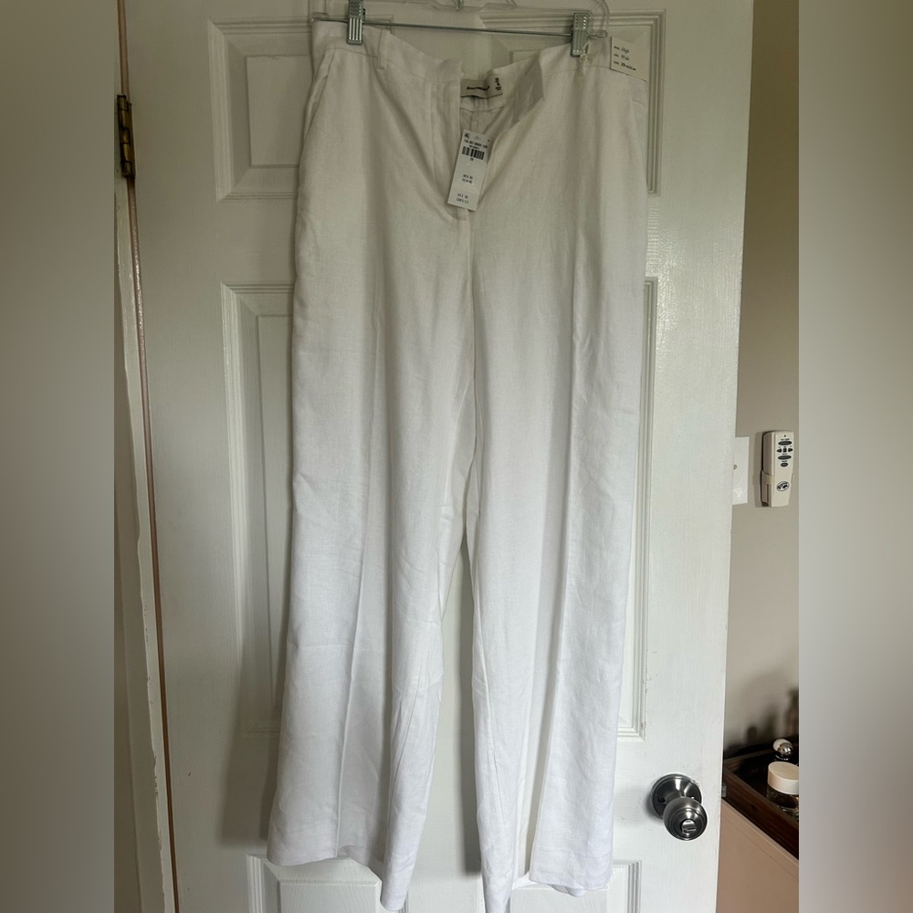 Abercrombie & Fitch Crisp White Trousers